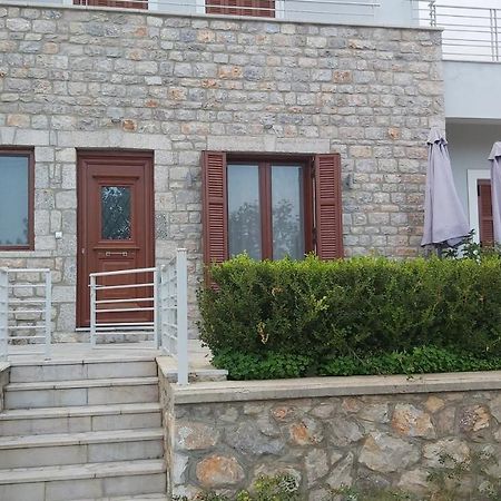 Light Blue Studios 2 Poulithra Exterior photo